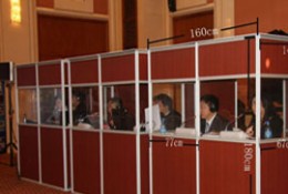 同声传译系统-翻译间